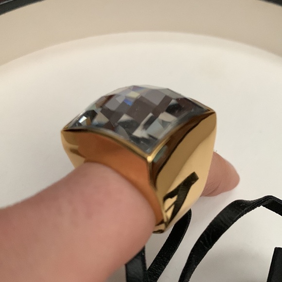 Balmain Paris x H&M NWT crystal and gold cocktail ring - Picture 4 of 5
